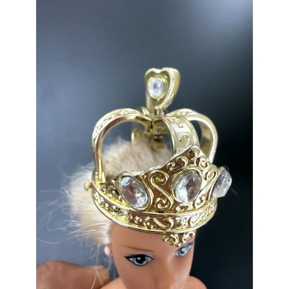 90s Barbie Rapunzel Long Blonde Hair Blue Eyes Crown Vintage Doll
